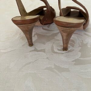 Chic Tan Women's Heels